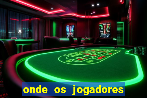 onde os jogadores do corinthians moram